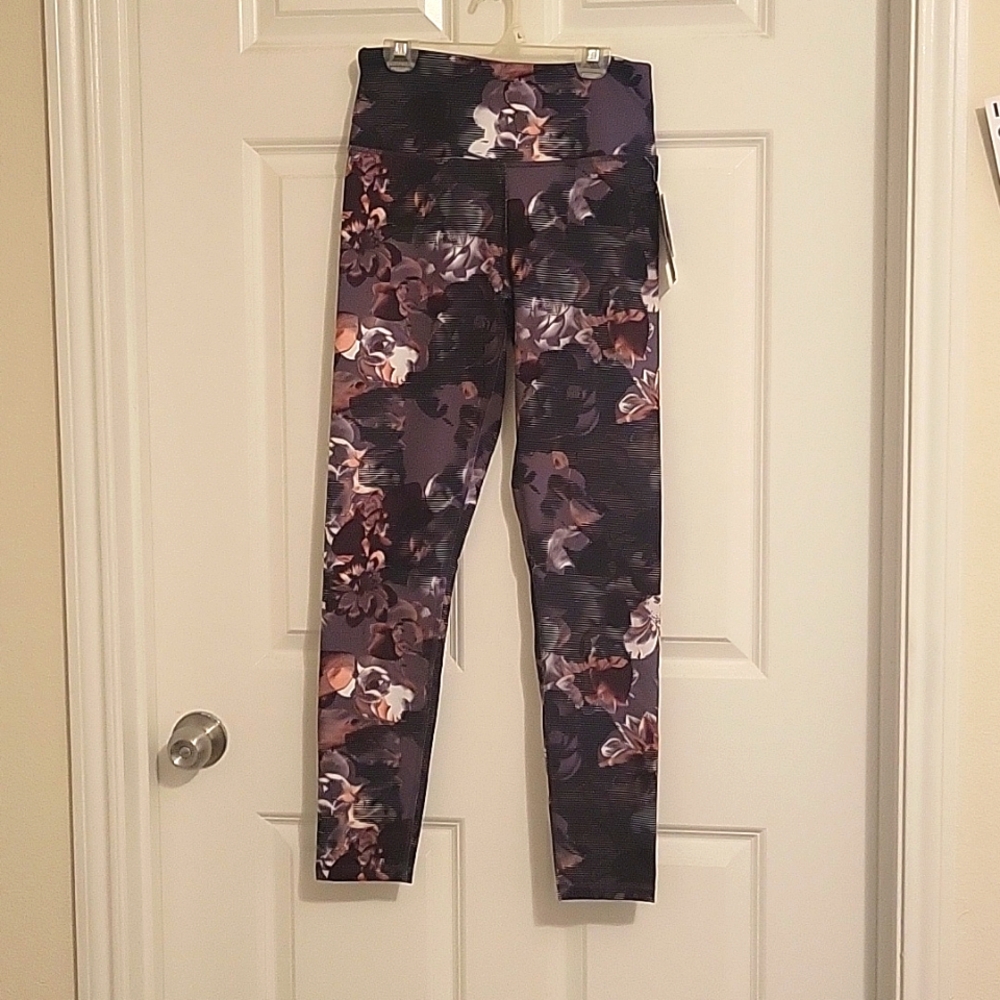 Black Plum Half Tone Floral Yoga Pants